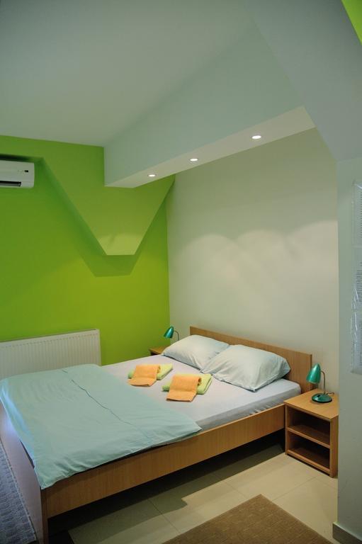 Hostel Paparazzo & Apartmens Kikinda المظهر الخارجي الصورة