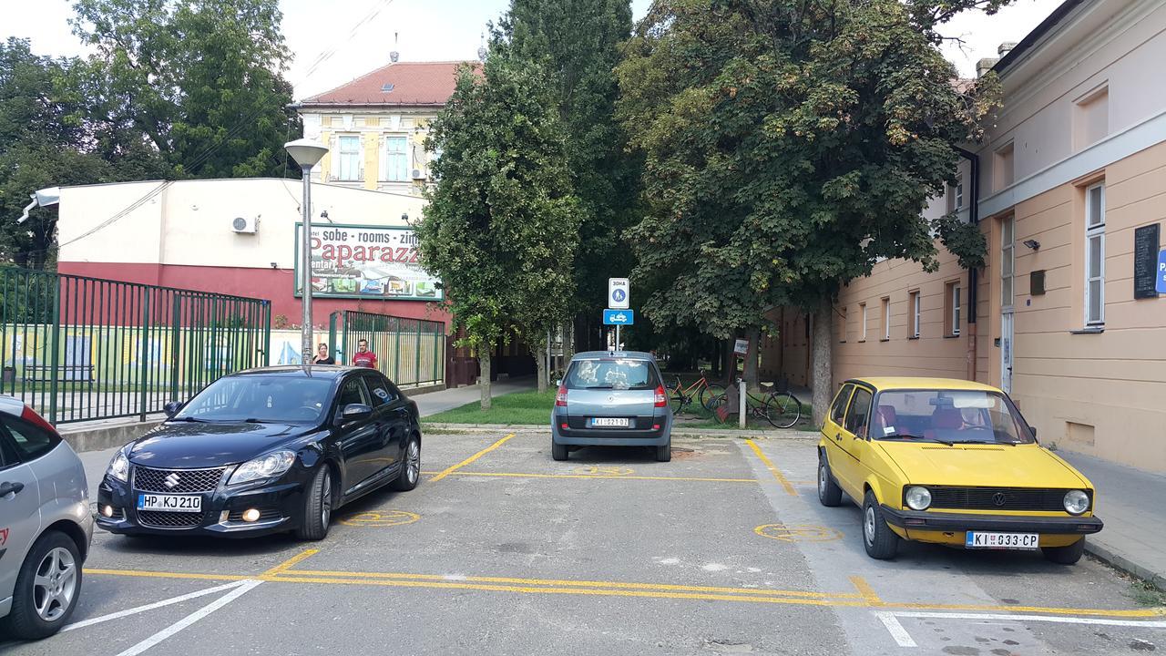 Hostel Paparazzo & Apartmens Kikinda المظهر الخارجي الصورة